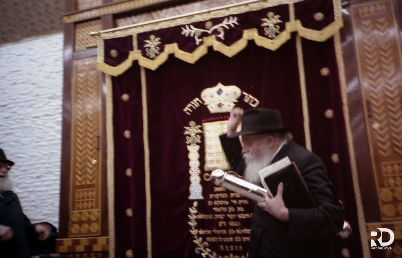 המציאות מחייבת: למחות כל זכר